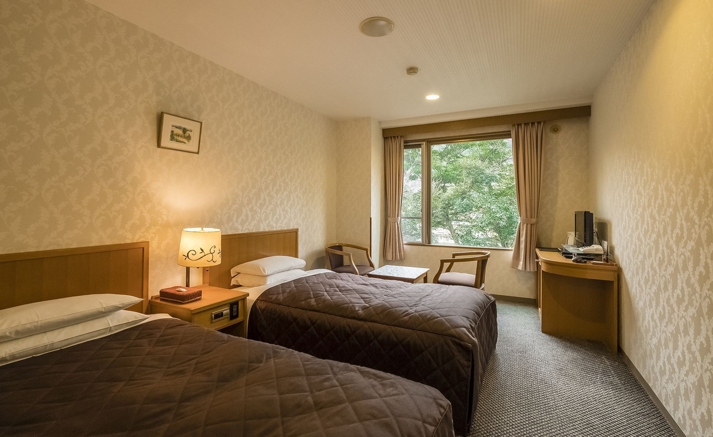 フルコースディナーに朝食バイキング♡心弾む美食の宿3464276