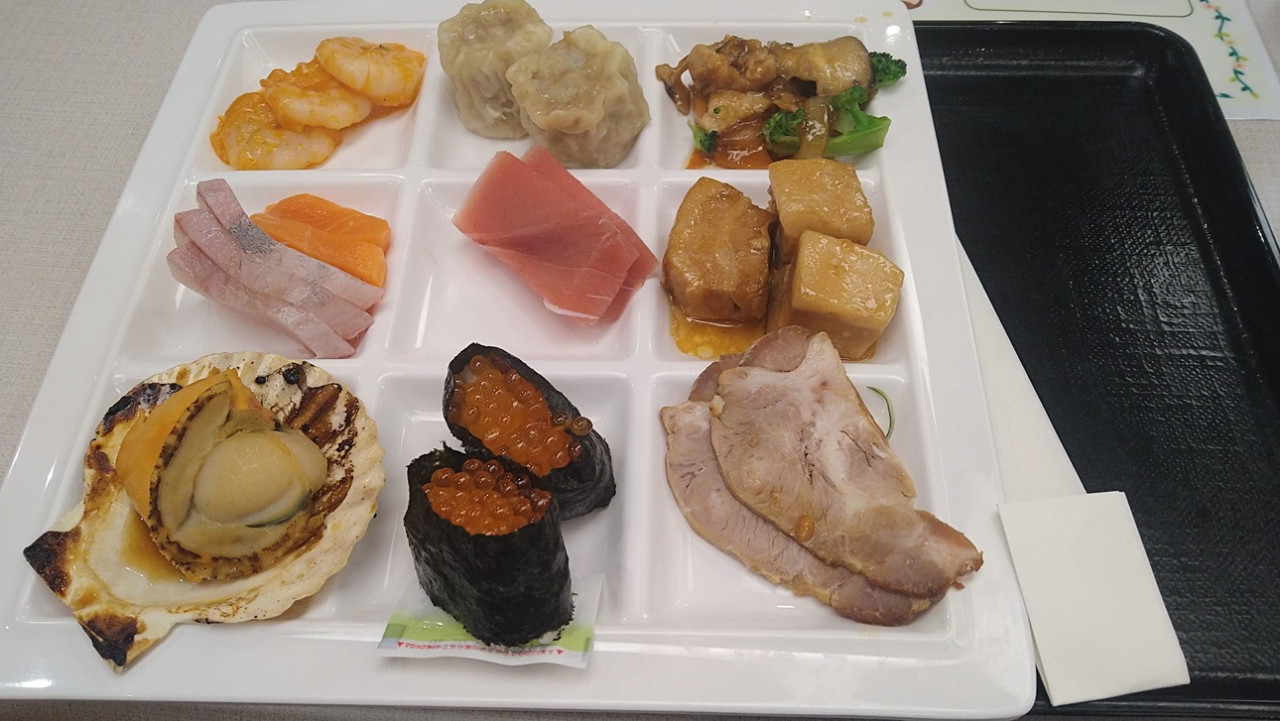 夕食